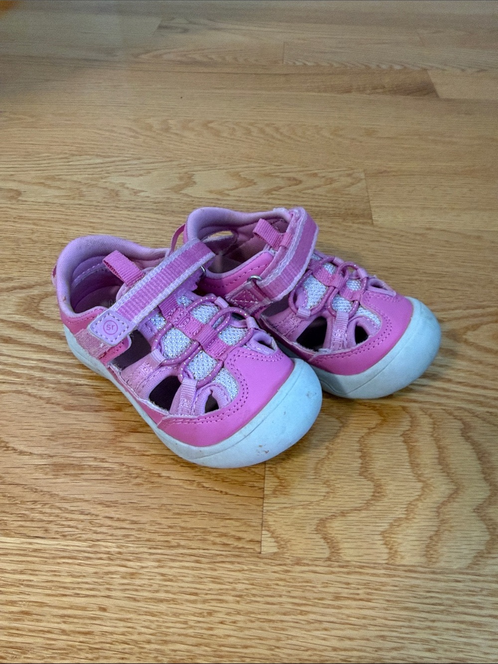 Stride Rite Pink Closed-Toe Hook-and-Loop Sandals
